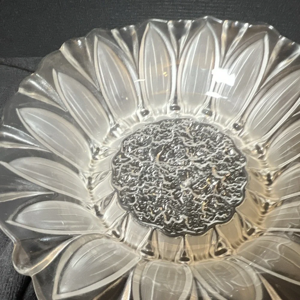 Mikasa Sunflower Frost 11